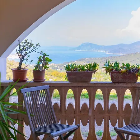 Verde, Natura, Vista Mare E Relax Dom wakacyjny *